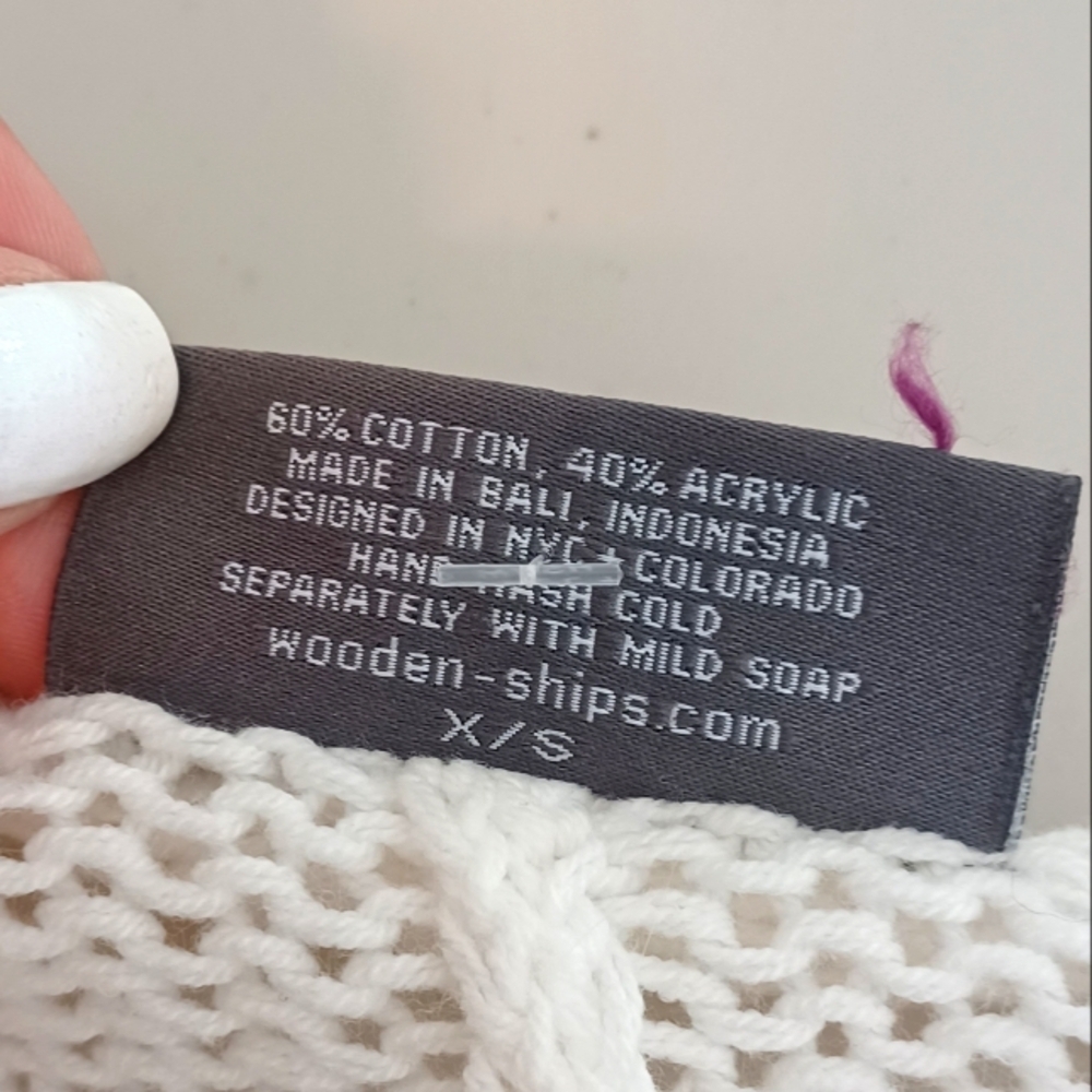 Wooden Ships XOXO Sz XS Oversized Open Knit Valentines Day Sweater - Picture 10 of 14